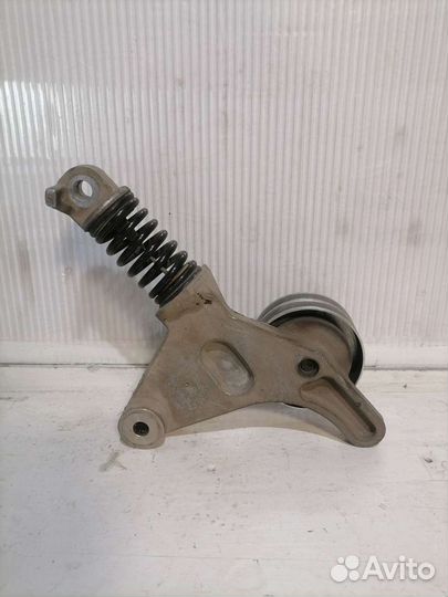 Натяжитель ремня Toyota Camry V50