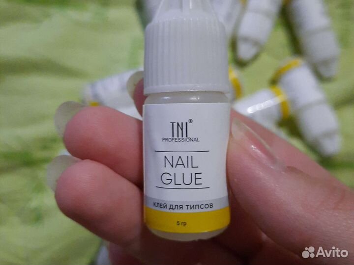 Клей для накладных ногтей