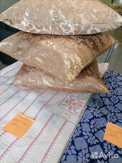 Покрывало /плед, подушки
