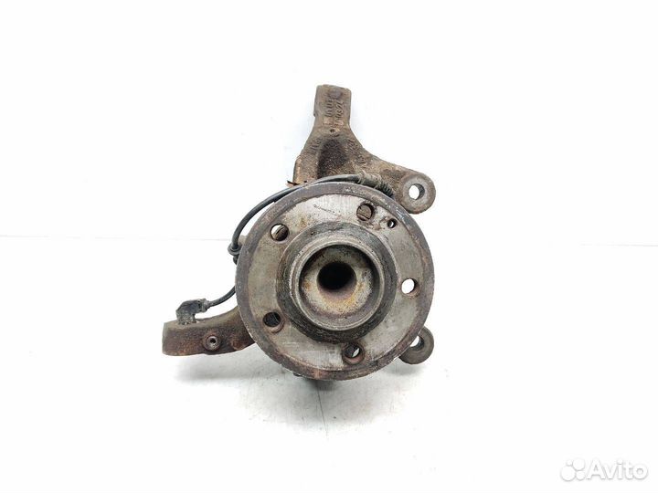 Кулак передний левый Mercedes-Benz Vito W639 рест