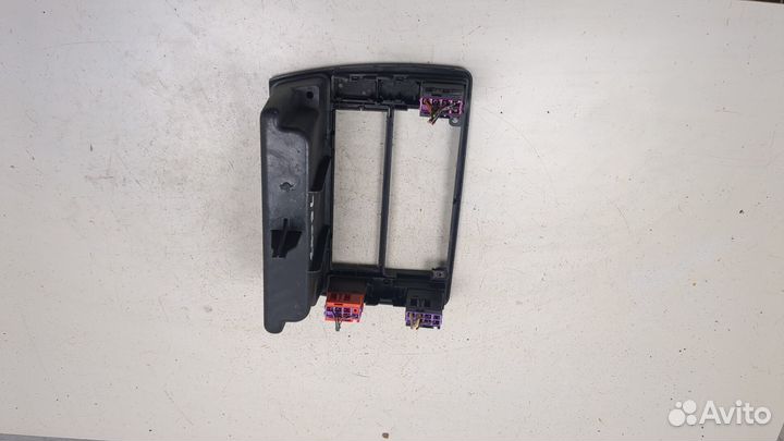 Рамка под магнитолу Volkswagen Passat 5