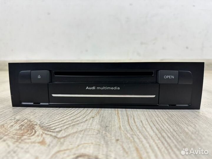 Блок управления MMI 3G+ передний Audi Q7 4L