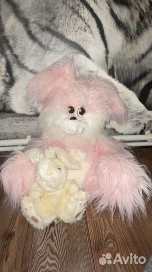 Плюшевый мишка тедди коллекции и зайцы