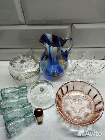 Графин,сахарница,рюмки, пробки, конфетница СССР