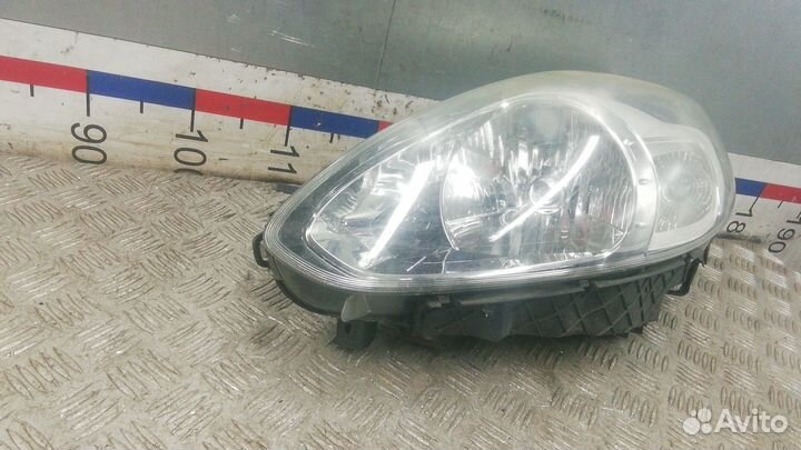 Фара Fiat Punto (2005-2015)