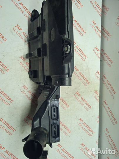 Корпус воздушного фильтра Mazda 3 BK хэтчбек ZY