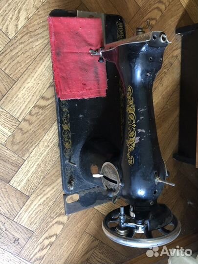 Швейная машина