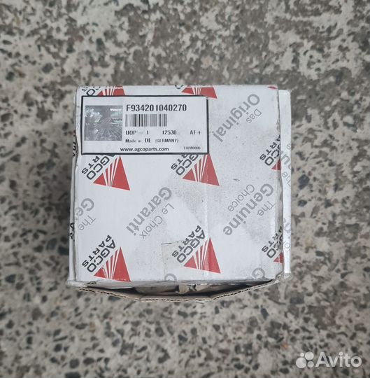 F934201040270 Ролик натяжной