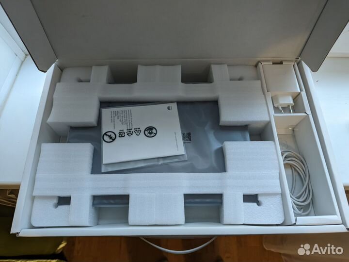 Huawei MateBook 14 Ryzen 5500U / 2K IPS / 8/512gb