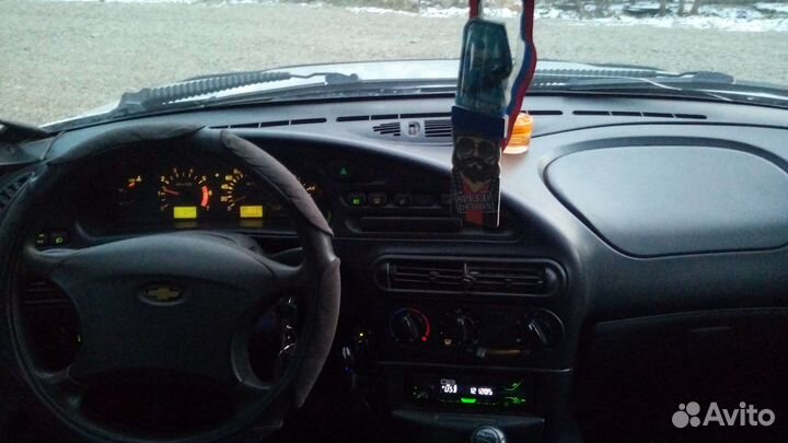 Chevrolet Niva 1.7 МТ, 2003, 200 000 км