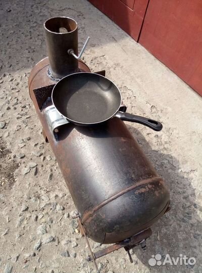 Печь металлическая (буржуйка)