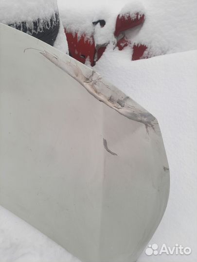 Капот на субару легаси 2017