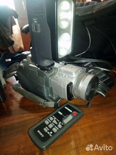 Видеокамера sony