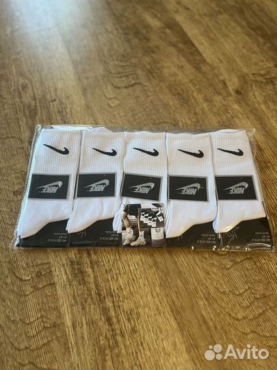 Носки Nike белые