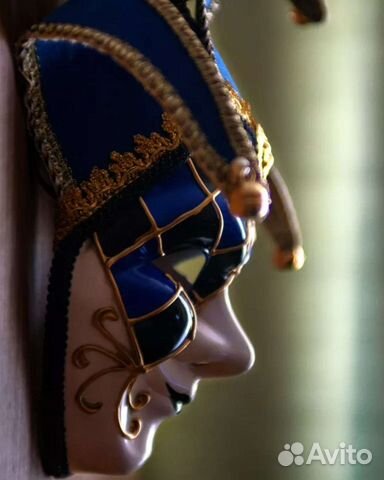 Маска венецианская карнавальная