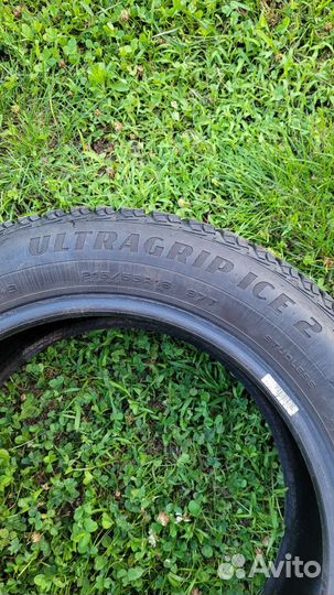 Goodyear UltraGrip Ice 2 215/55 R16 97T