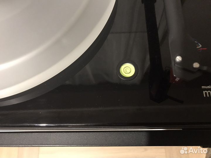 Music Hall MMF 5.1 Ortofon + ламп корректор