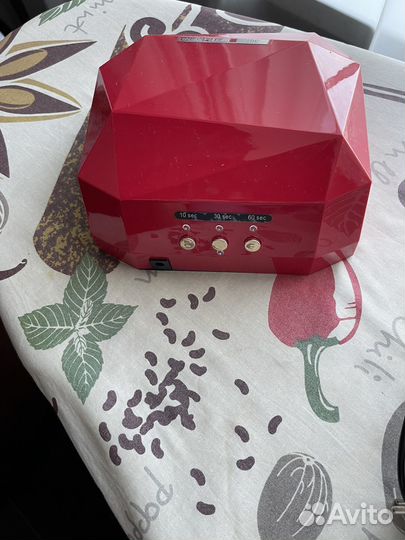 Уф лампа для ногтей