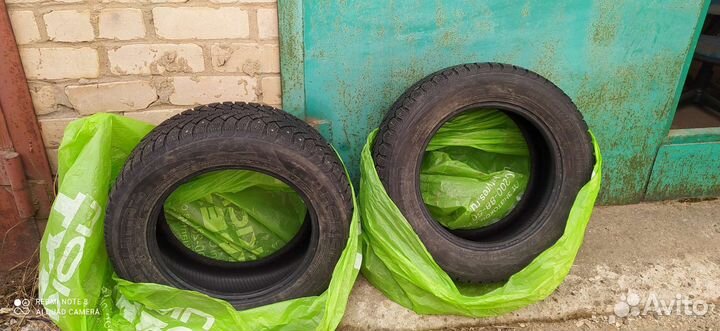 Nokian Tyres Hakkapeliitta 4 215/60 R16 95T