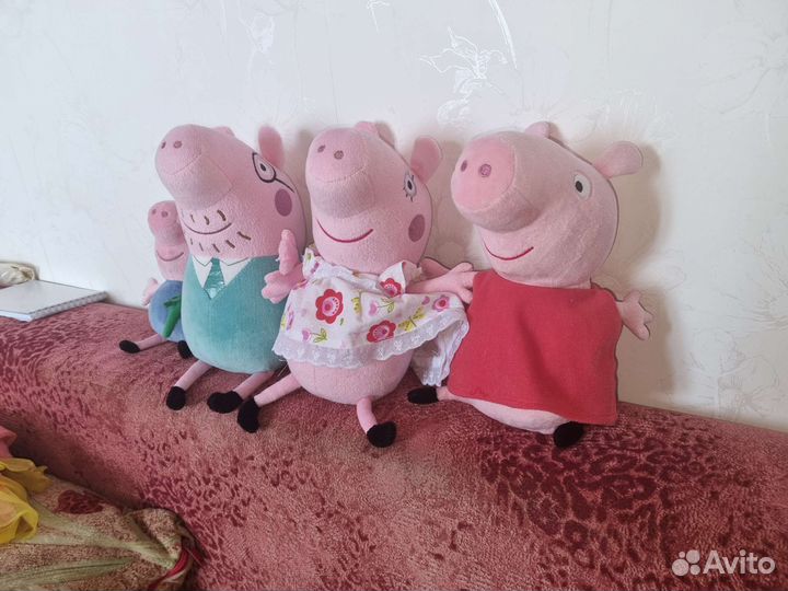 Свинка Пеппа, Джордж, Папа Свин и Мама Свинка