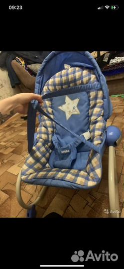 Шезлонг детский