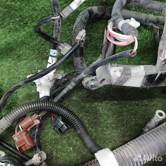 Проводка подкапотная Toyota Chaser JZX105 1JZ-GE