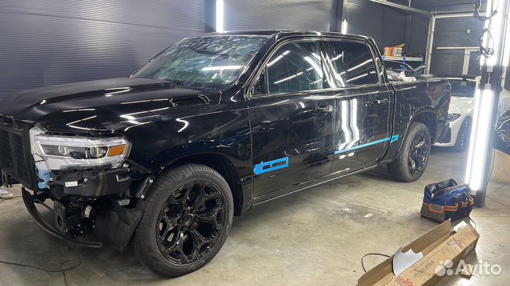 Оклейка авто