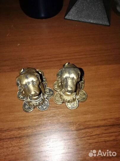 Статуэтки собачки