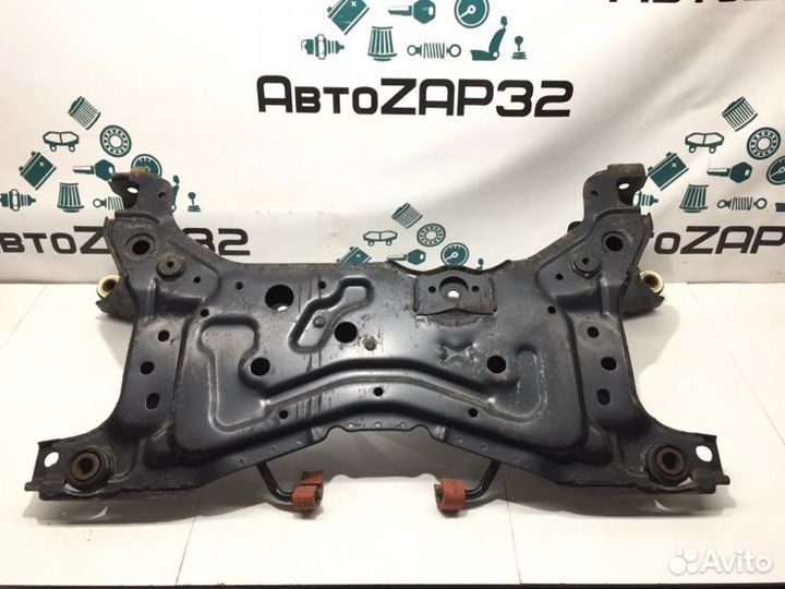 Подрамник передний Mazda 3 BL Z6 2009