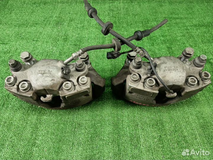 Суппорт тормозной передний (комплект) Audi A6 C7