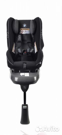 Автокресло BMW от 0 до 18