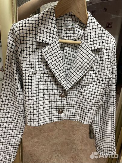 Пиджак твидовый укороченный