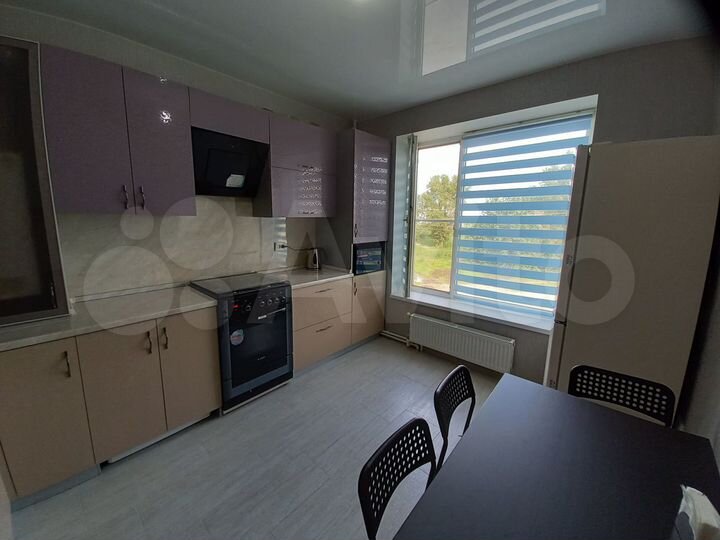 2-к. квартира, 60 м², 2/3 эт.