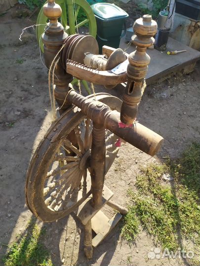 Прялка деревянная старинная