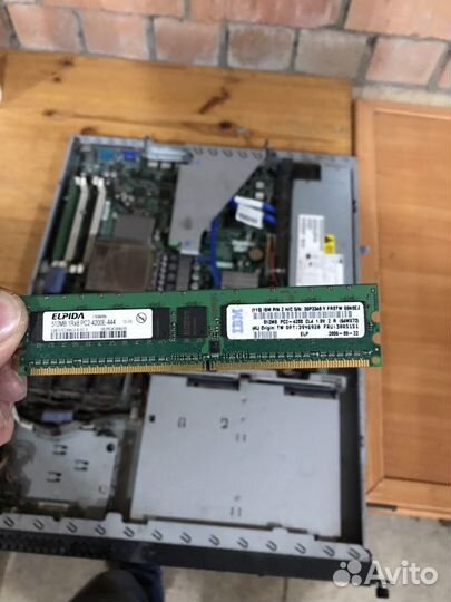 Сервер IBM 306m