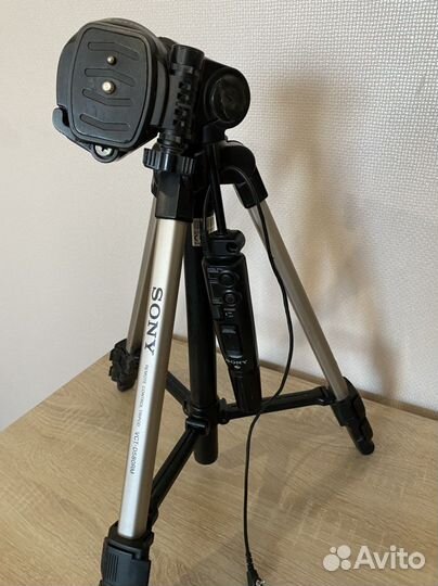 Штатив Sony VCT - D580 RM