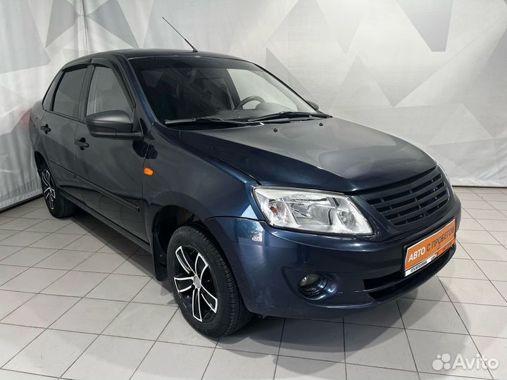 LADA Granta 1.6 МТ, 2011, 51 336 км