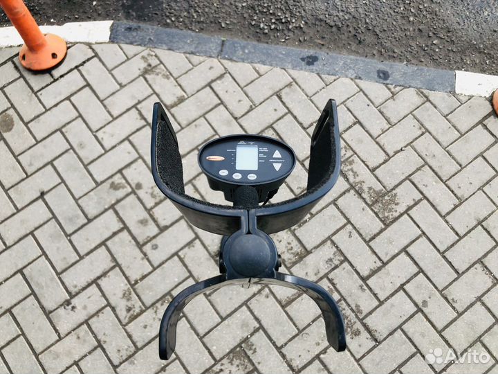 Z.7669 Металлоискатель Discovery 1100