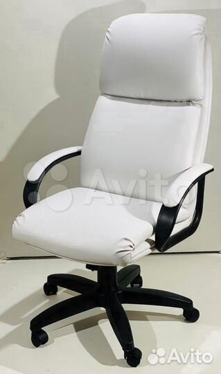 Компьютерное кресло