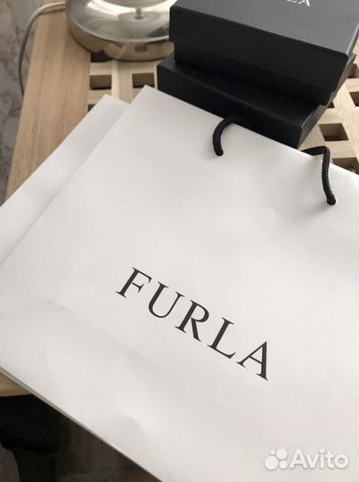 Коробка и пакет Furla