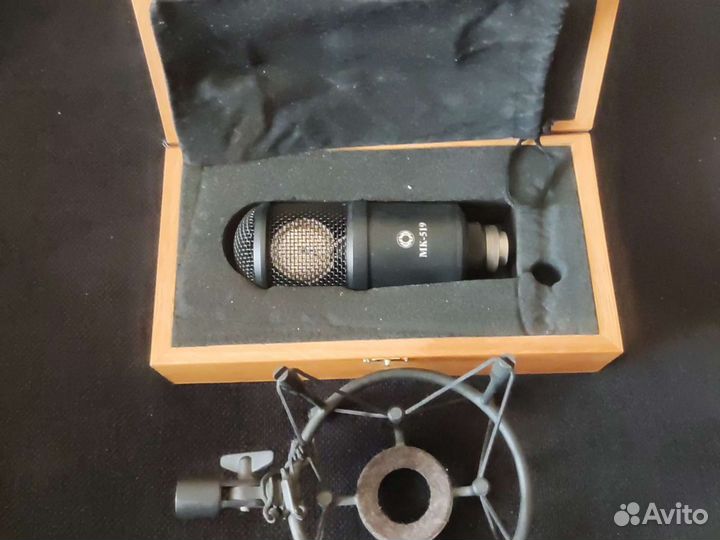 Студийный конденсаторный микрофон Октава мк-519