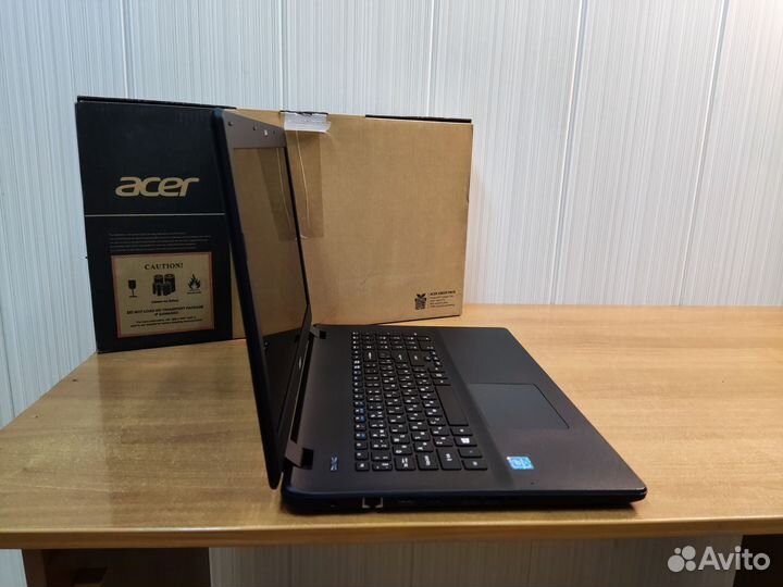 Новый большой ноутбук Acer intel/SSD/HDD/17.3/8GB