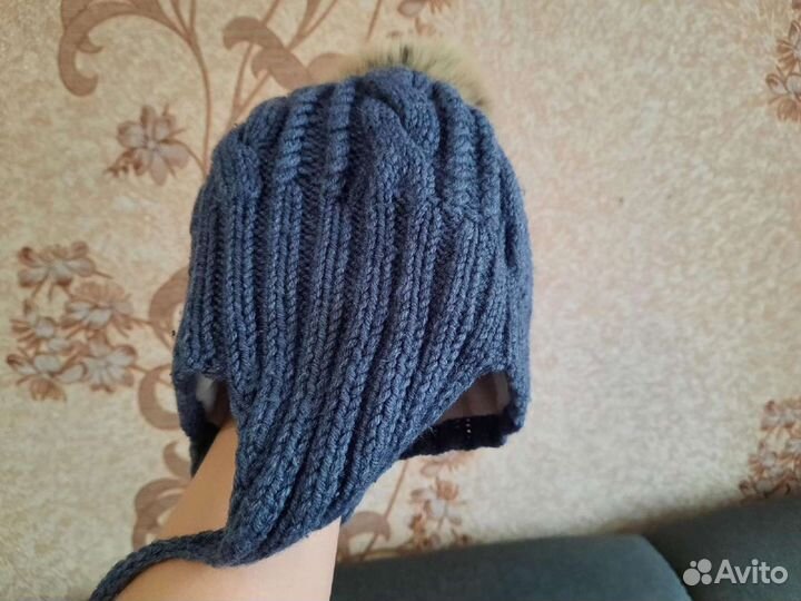 Шапка с натур.помпоном