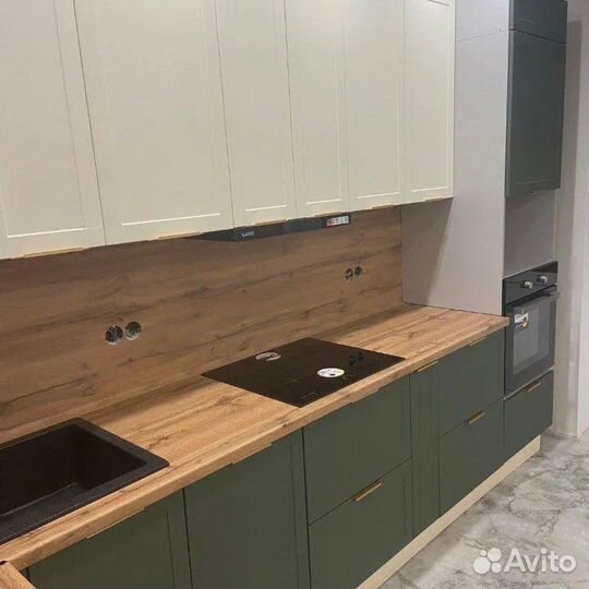 Кухня зеленая матовая