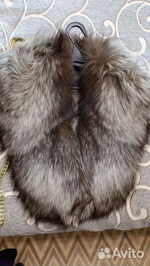 Меховой воротник чернобурка песец