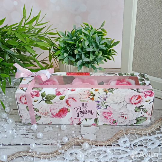 Розы в коробке