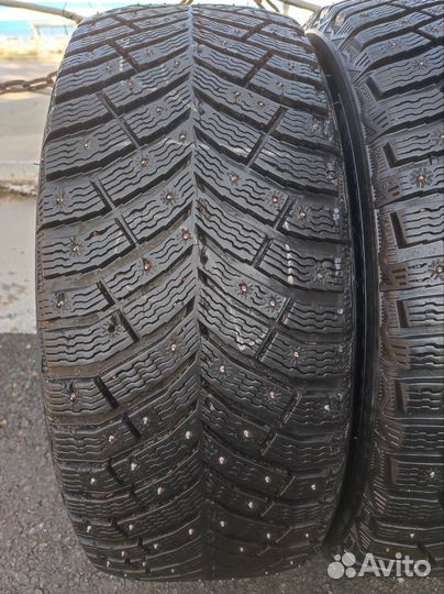Michelin X-Ice North 4 235/45 R18 98T