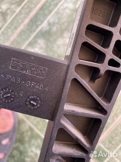 Педаль сцепления ford focus 3