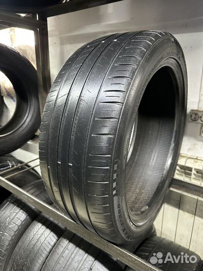 Habilead Headking S2000 235/45 R19 99Y