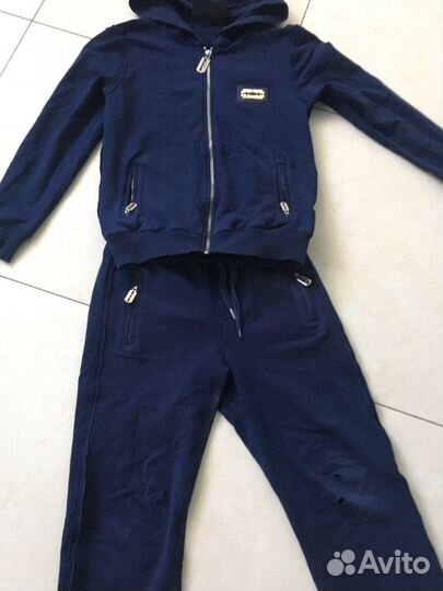 Спортивный костюм